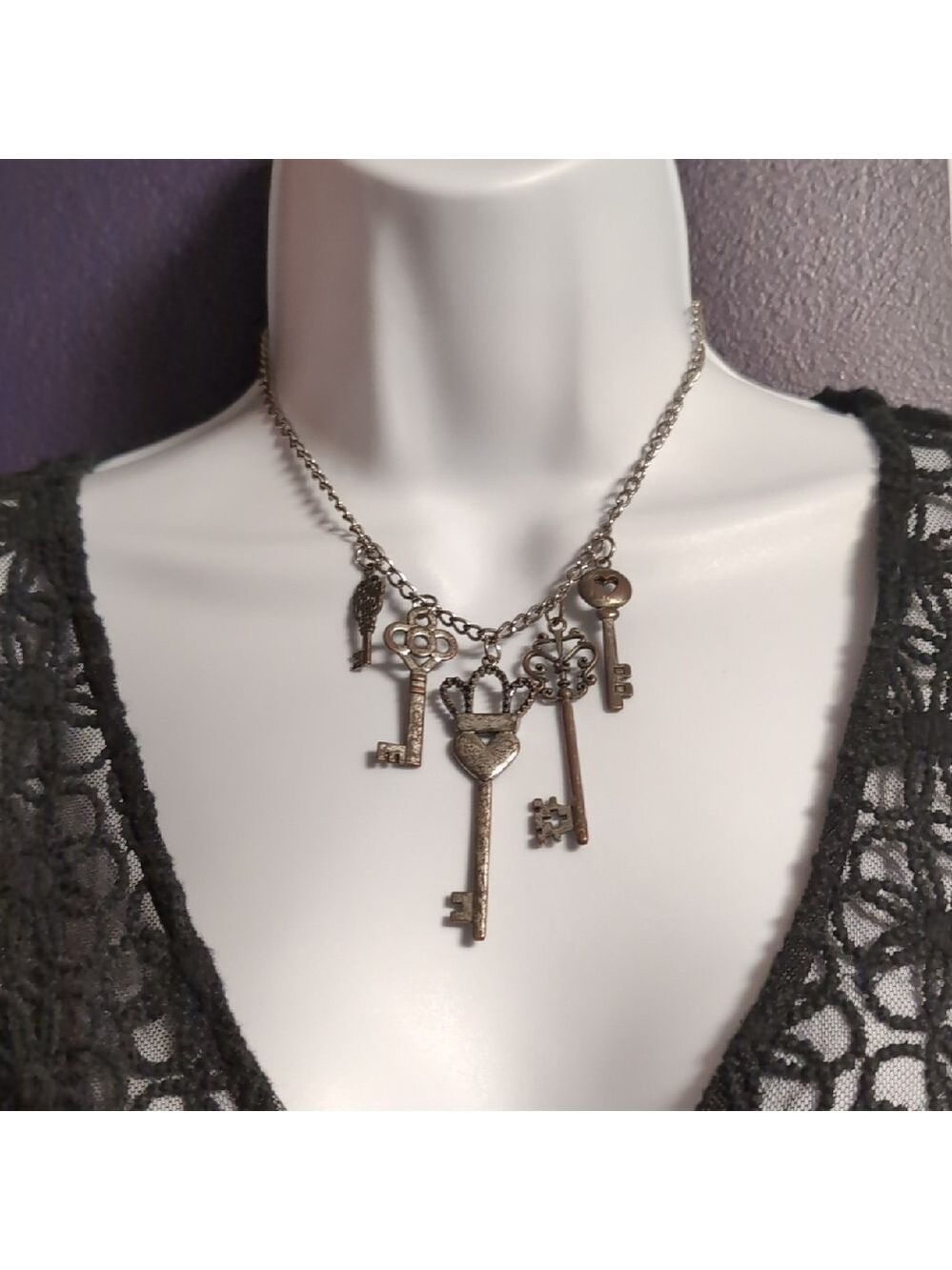 Vintage Key Charm Necklace - Picture 2 of 5